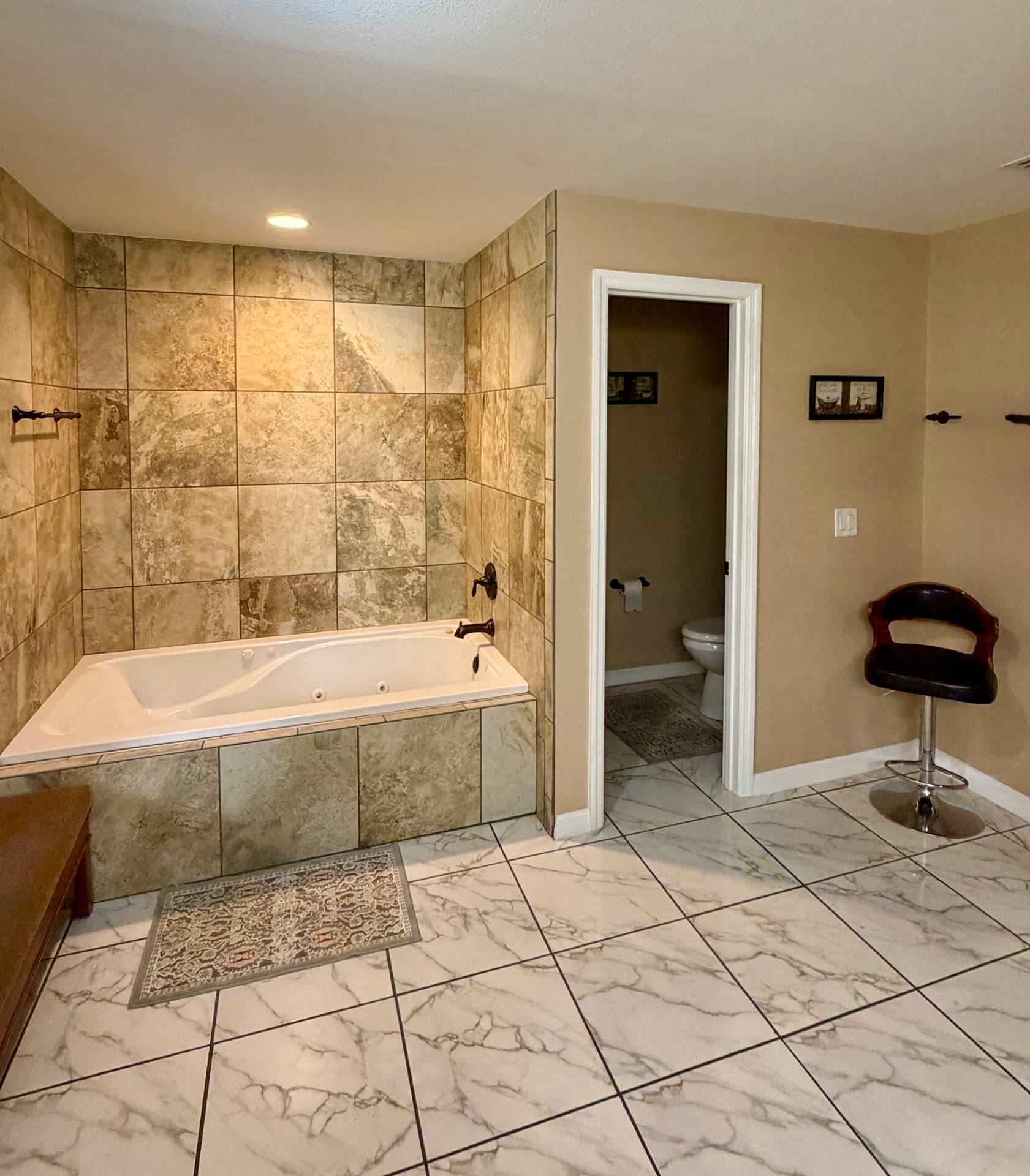 319 Marquee Dr — photo 17