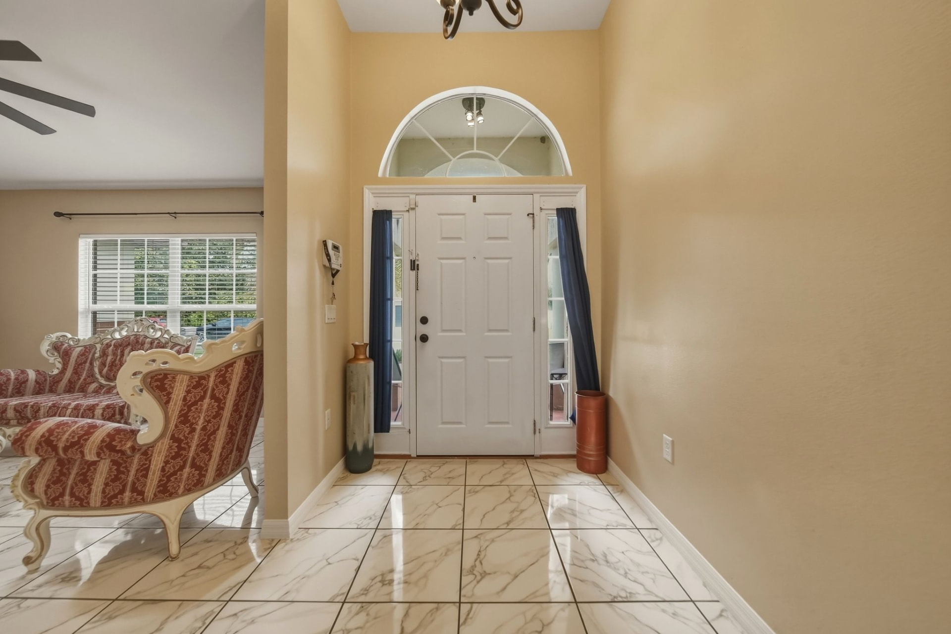 319 Marquee Dr — photo 6