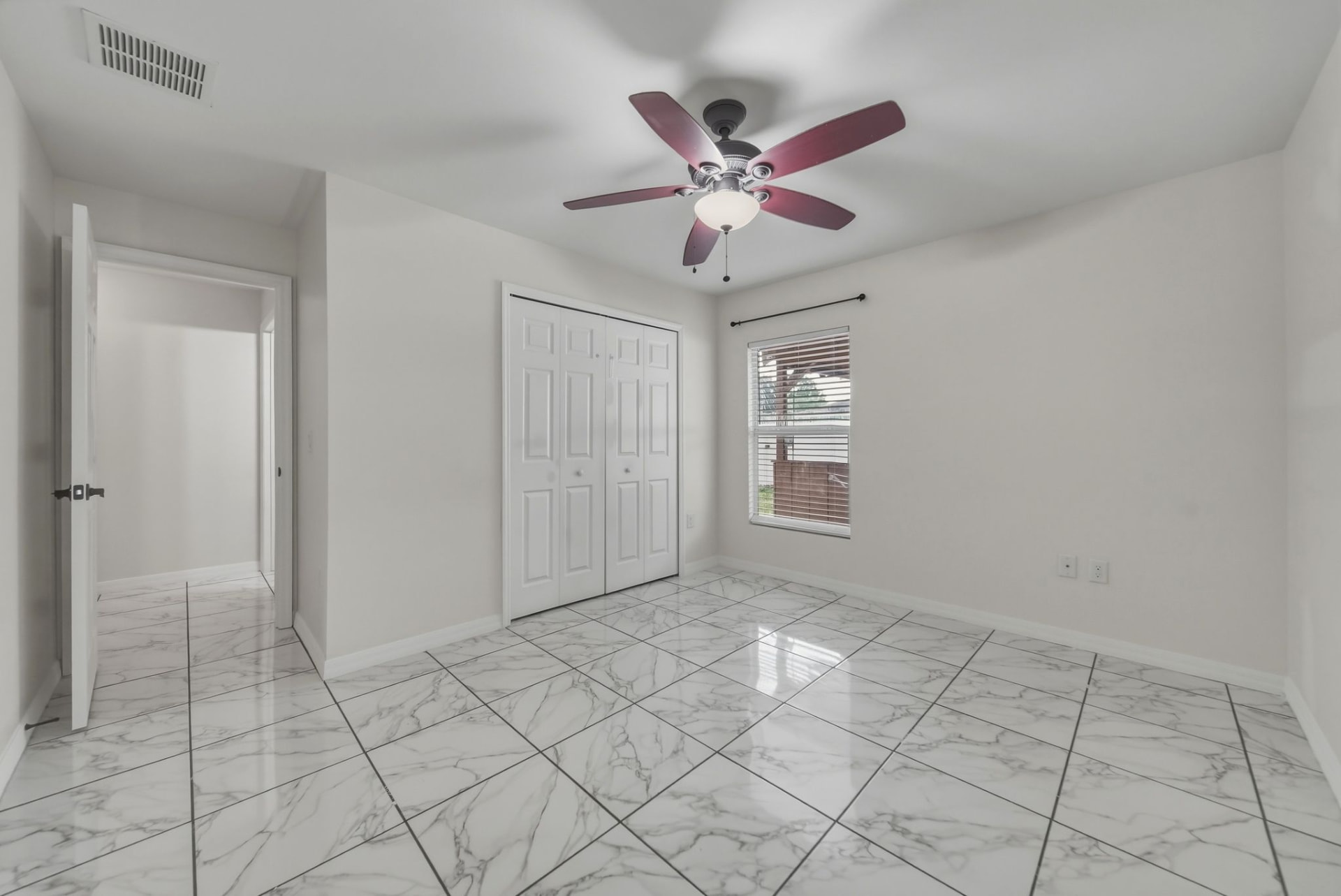 319 Marquee Dr — photo 30