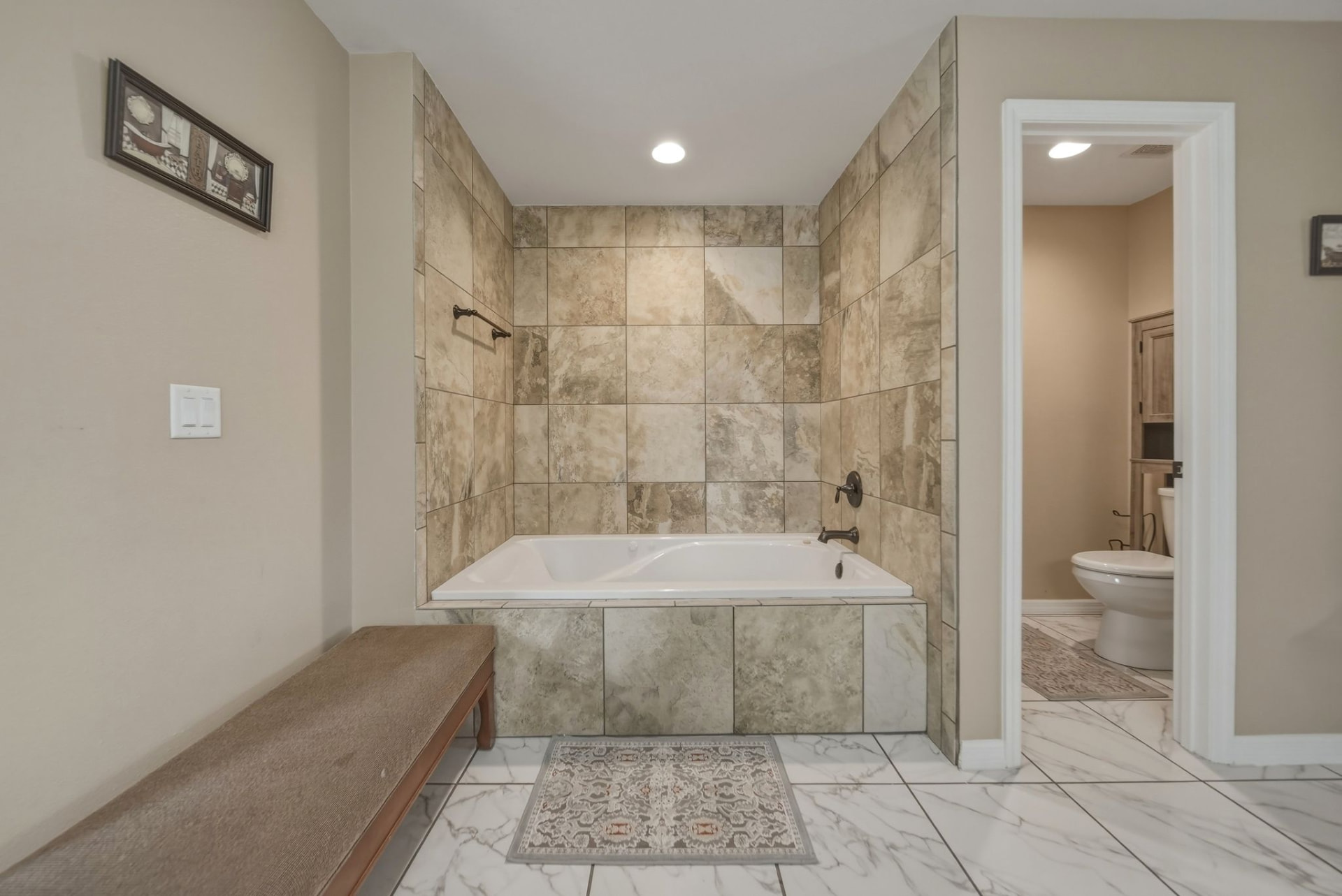 319 Marquee Dr — photo 21